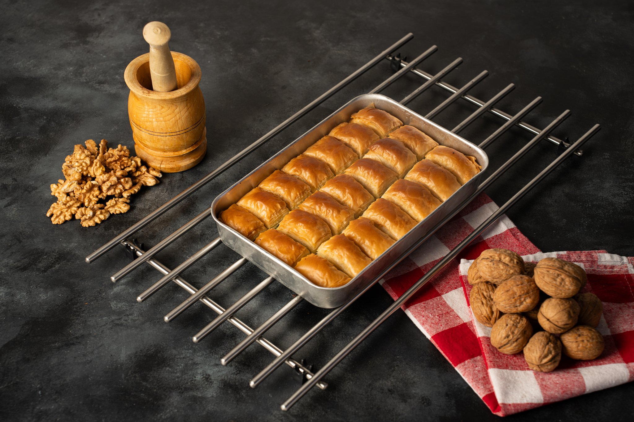 Cevizli Baklava (Çiğ)